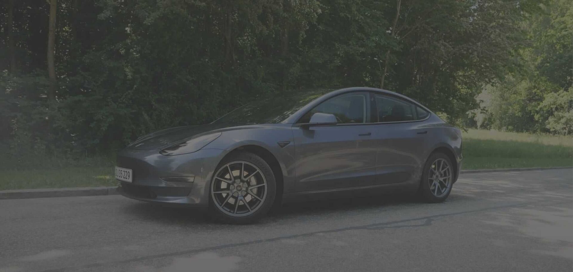 Cover Tesla model 3 rigtig