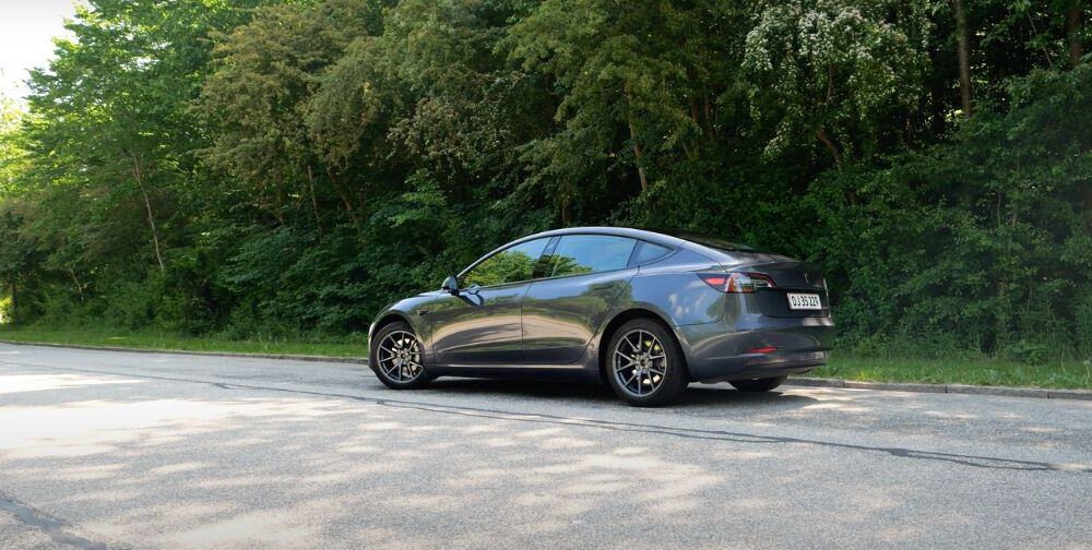 Vi leaser tesla til dig hos Nellemann
