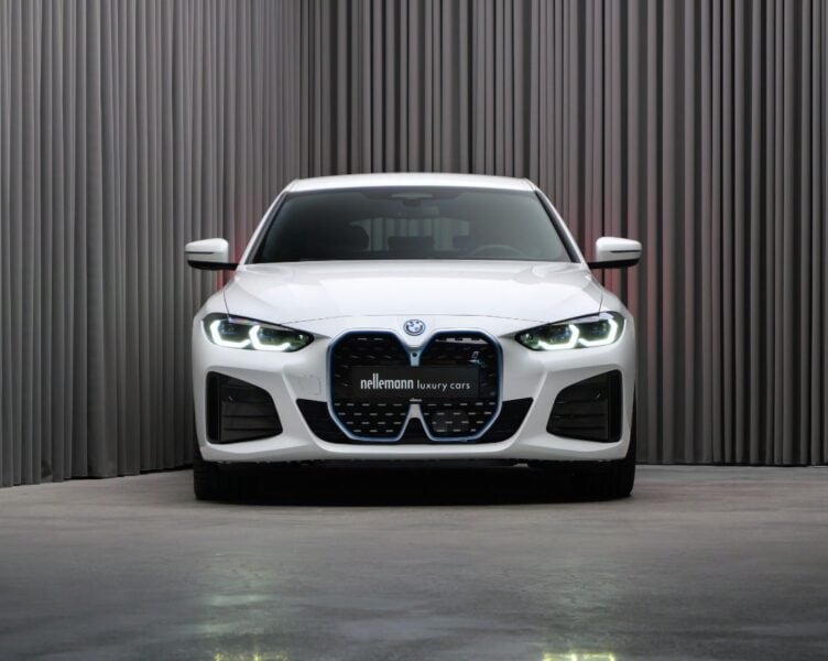 BMW i4 eDrive40